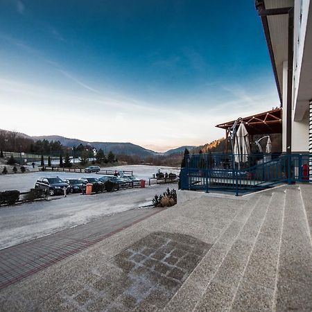 Plejsy Hotel Krompachy Exterior foto