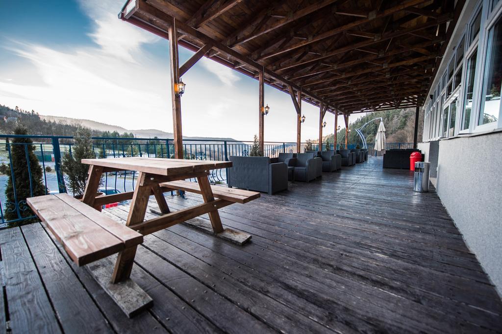 Plejsy Hotel Krompachy Exterior foto